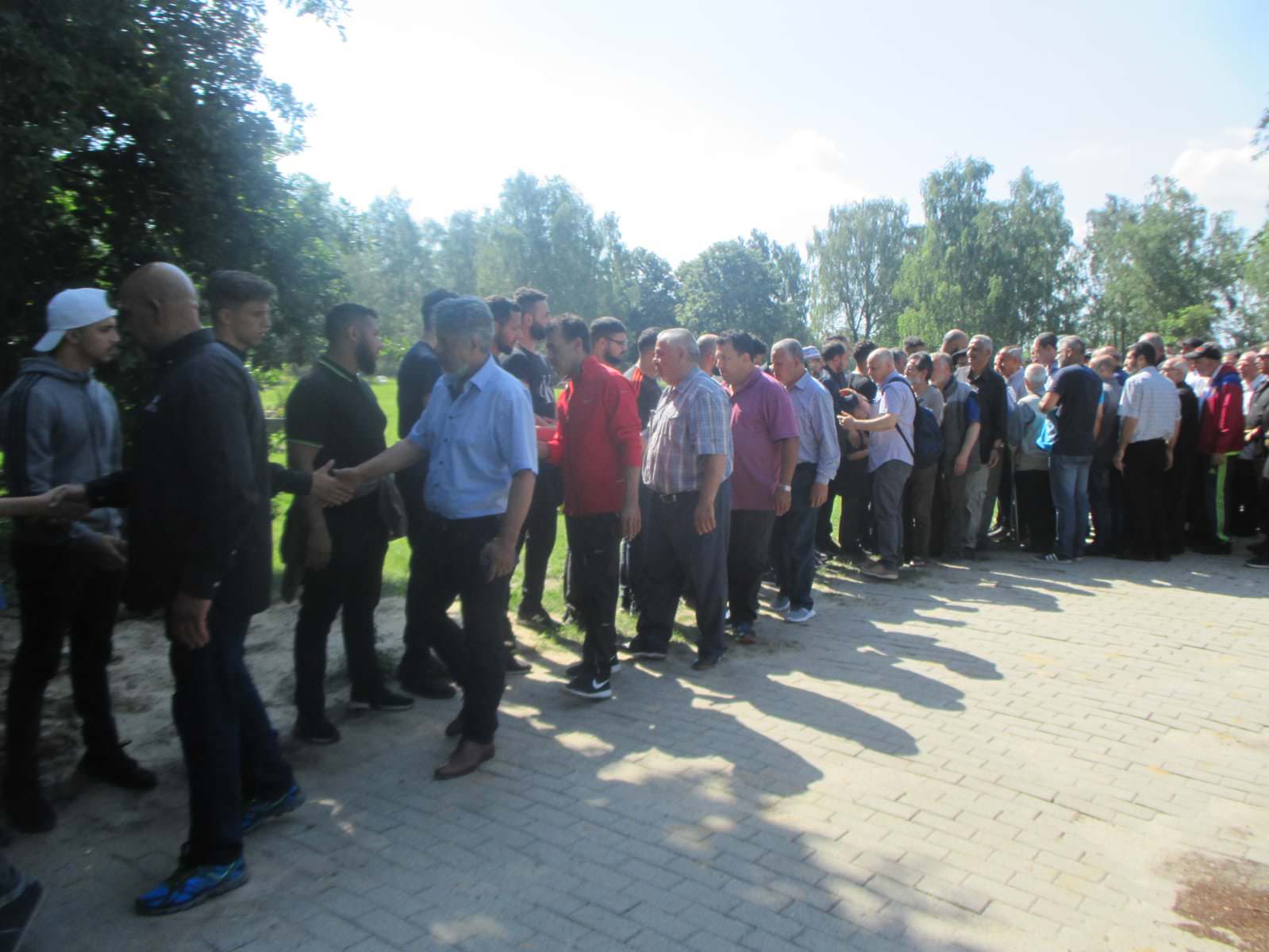 تشييع جنازة المرحومة سميرة فيومي ام فادي سعد بمقبرة الشبنداو في برلين