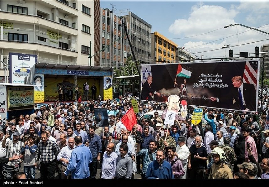 الايرانيون في مسيرة مليونية بيوم القدس العالمي