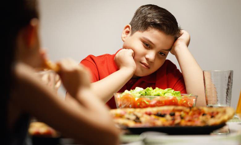 لماذا أطفال الوالدين المنفصلين أكثر عرضة للسمنة؟