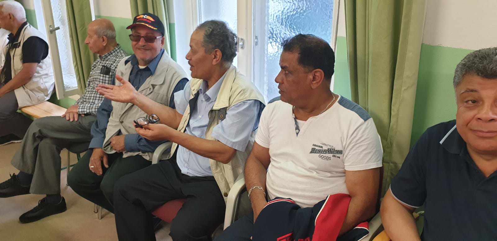 رسالة شكر على التعزية والمواساة بالوالدة المرحومة الحاجة ترفة حمد حجاج ام عفيف