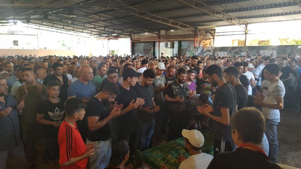 جنازة حاشدة و مهيبة للشهيد خالد حديري في مخيم البداوي