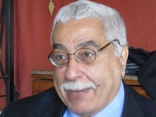 بشور || للتعامل مع الأخوة الفلسطينيين كضيوف لا كأجانب