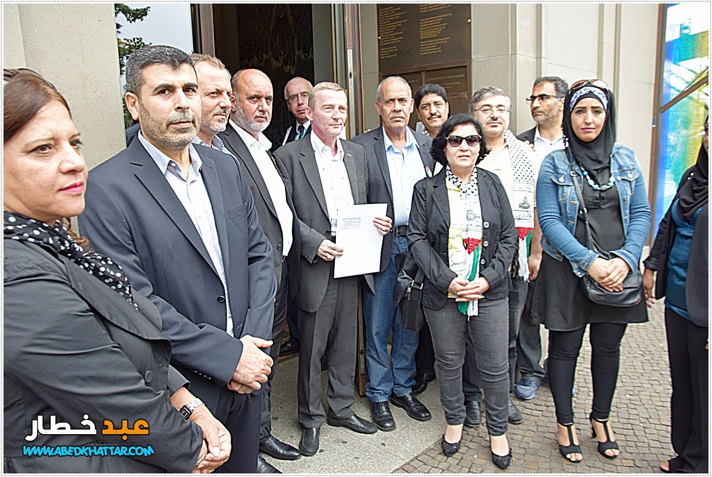 وفد من اللجنة الوطنية الفلسطينية في برلين .. إلى مقر بعثة المفوضية الأوروبية .. يسلم رسالة إحتجاج على هدم الإحتلال للمنازل الفلسطينية