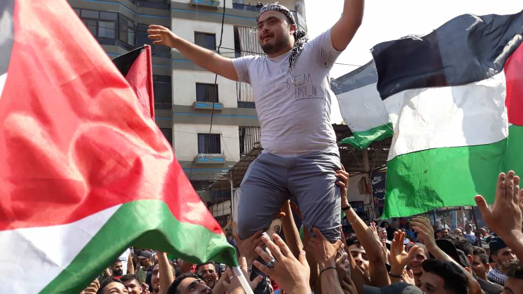 مسيرة الغضب في مخيم البداوي  تنديداً بقرار وزير العمل اللبناني بحق العمالة الفلسطينية في لبنان