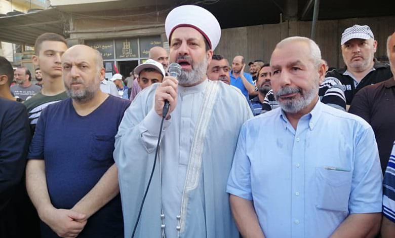 مسيرة غضب جماهيرية في مخيم البداوي استنكارا لقرار وزارة العمل بحق الفلسطينيين في لبنان