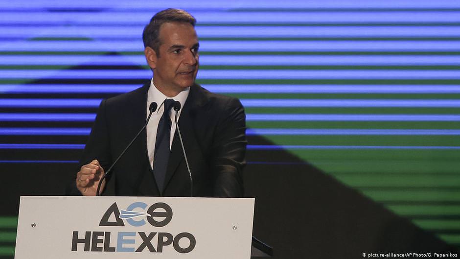 وصول المئات من المهاجرين إلى اليونان وأثينا ترفض تهديدات أنقرة