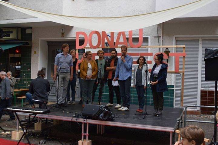 فرقة دارنا للتراث الفلسطيني تشارك في احتفال اليوم المفتوح في برلين برعاية كارين كورته