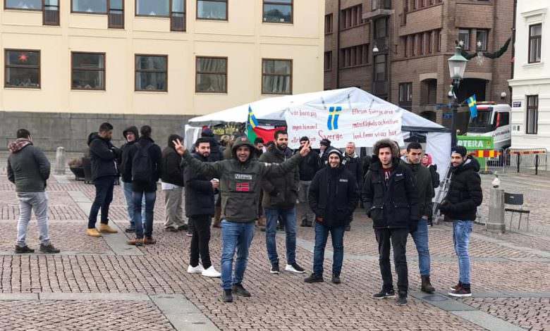 فلسطينيون مرفوضة طلبات لجوئهم في السويد يواصلون حراكهم في يتبوري