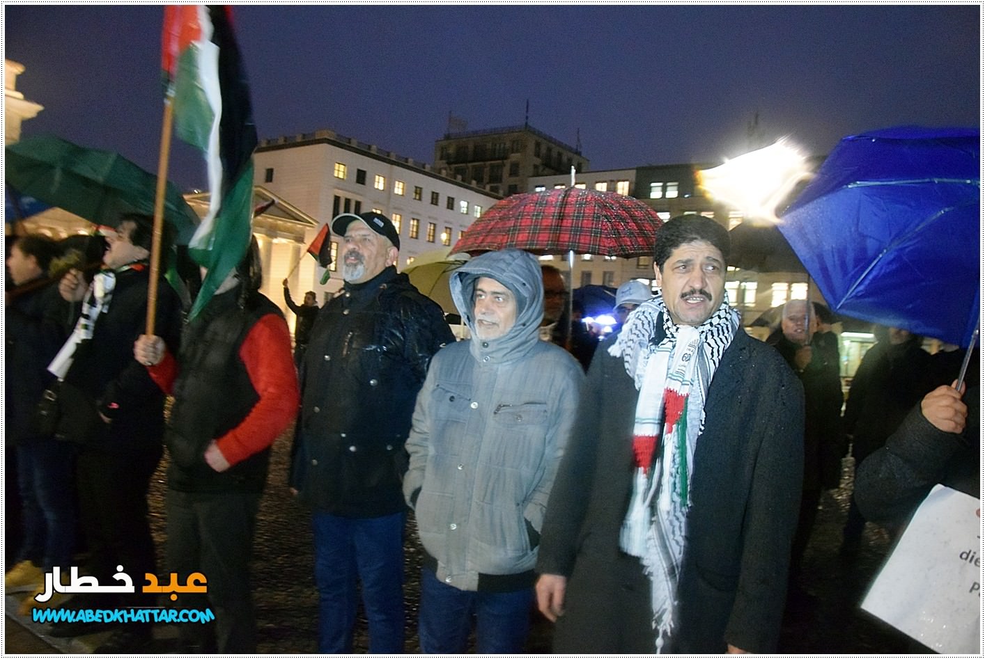 وقفة احتجاجية في العاصمة الالمانية برلين رفضا لقرار صفقة ترامب