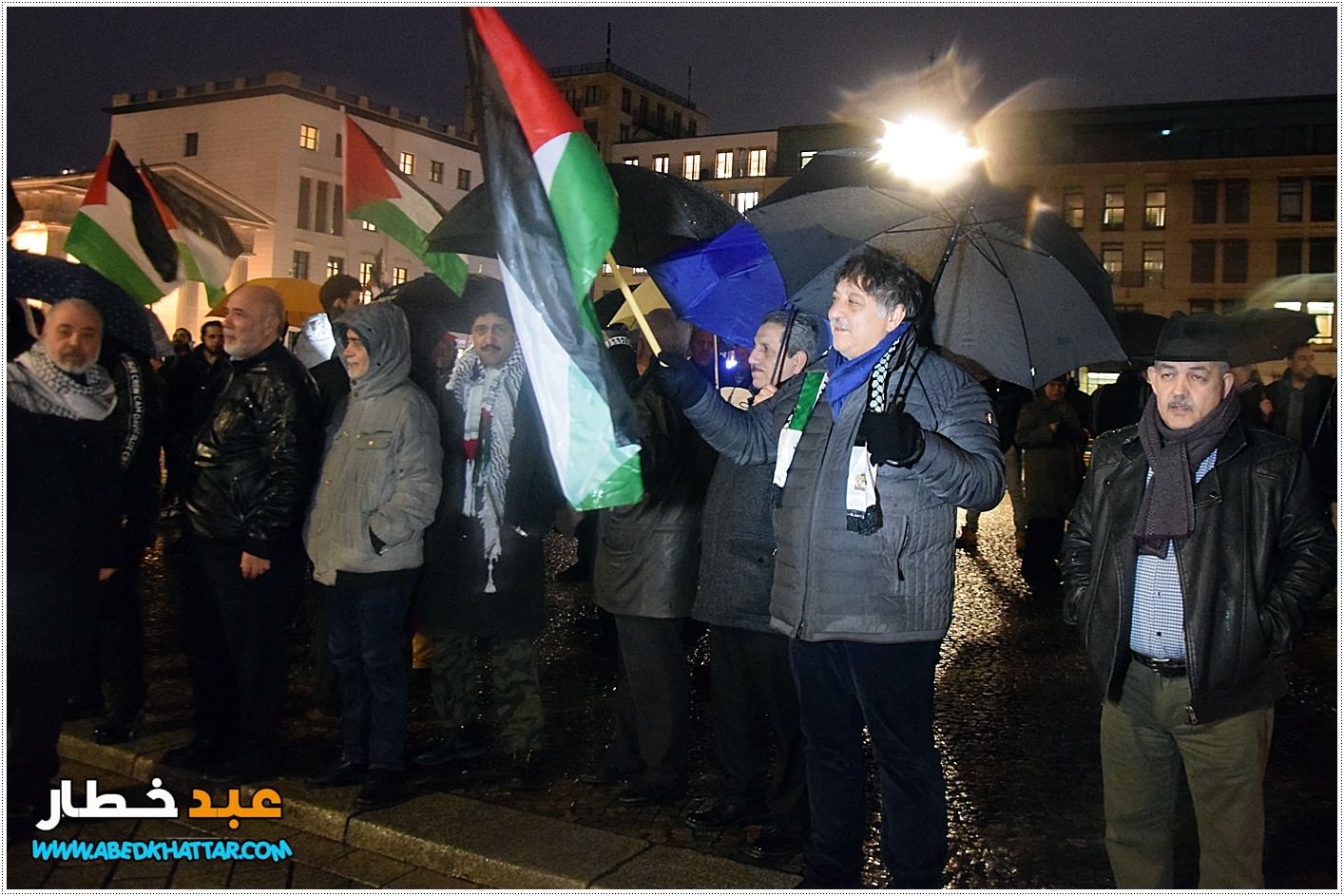 وقفة احتجاجية في العاصمة الالمانية برلين رفضا لقرار صفقة ترامب