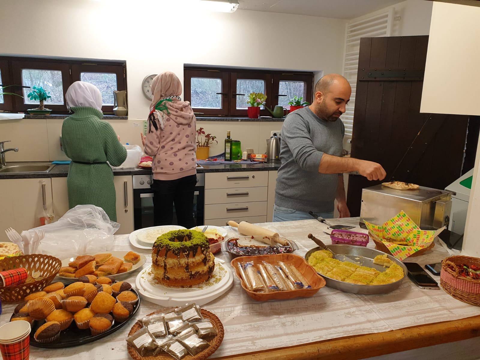 مركز دارنا للتراث الفلسطيني يشارك في المعرض الكتاب العربي وبالتعاون مع منتدى القدس الثقافي في مدينة ايرلانغن / المانيا