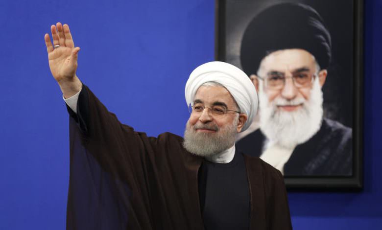 كورونا يضرب حكومة إيران.. إصابة وزيري الصناعة والسياحة