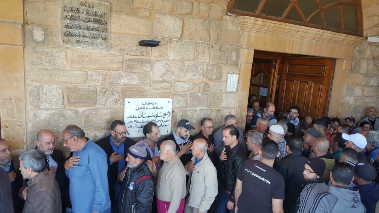 حركة فتح تُشيع جثمان المناضل محمد رنو في صيدا