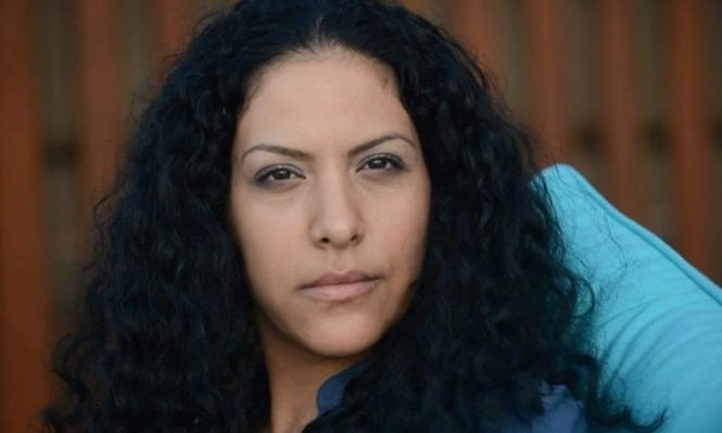الممثلة الفلسطينية ربى عصفور ترفض جائزة فنية إسرائيلية