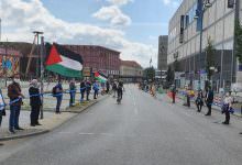 Photo of برلين بقدّها وقديدها .. تخرج في سلسلة بشرية ضدّ العنصريّة .. وفلسطين تتصدّر المشهد