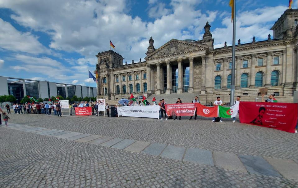 وقفة أمام البرلمان الألماني رفضًا لمُخطّط الضم