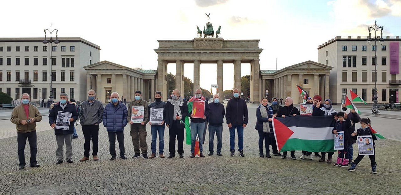 وقفة إحتجاج ضد سياسة الإعتقال الإداري وتضامناً مع الأسير البطل ماهر الأخرس المضرب عن الطعام