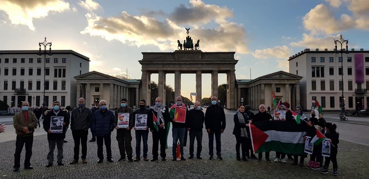 وقفة إحتجاج ضد سياسة الإعتقال الإداري وتضامناً مع الأسير البطل ماهر الأخرس المضرب عن الطعام