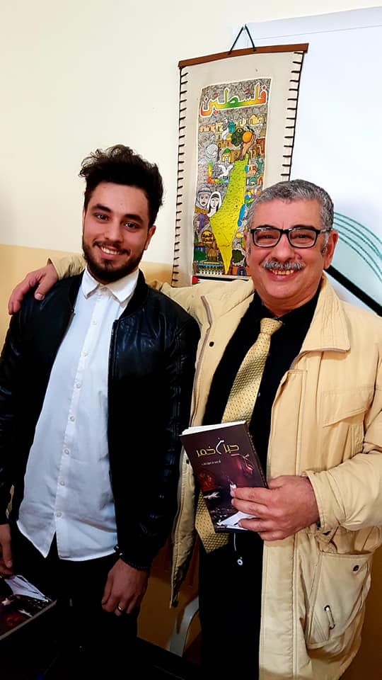 الشاعر الواعد احمد معين ديب يوقع كتابه حبر من خمر