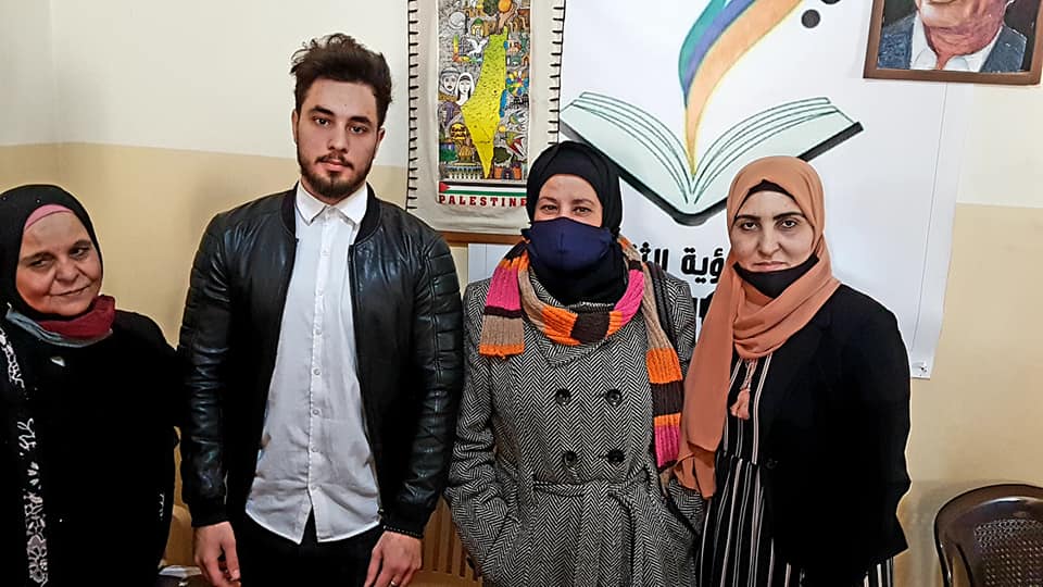 الشاعر الواعد احمد معين ديب يوقع كتابه حبر من خمر