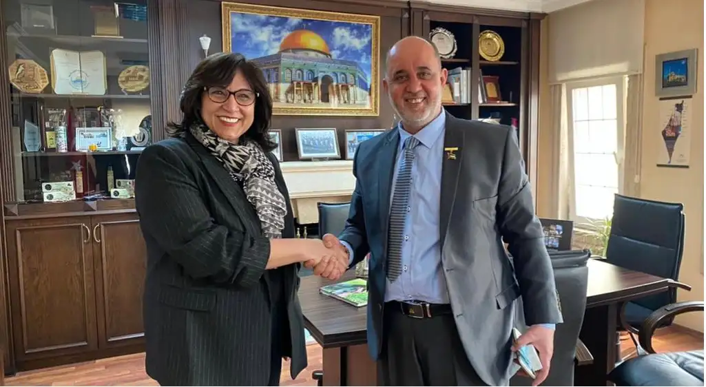 السيد نضال حمدان