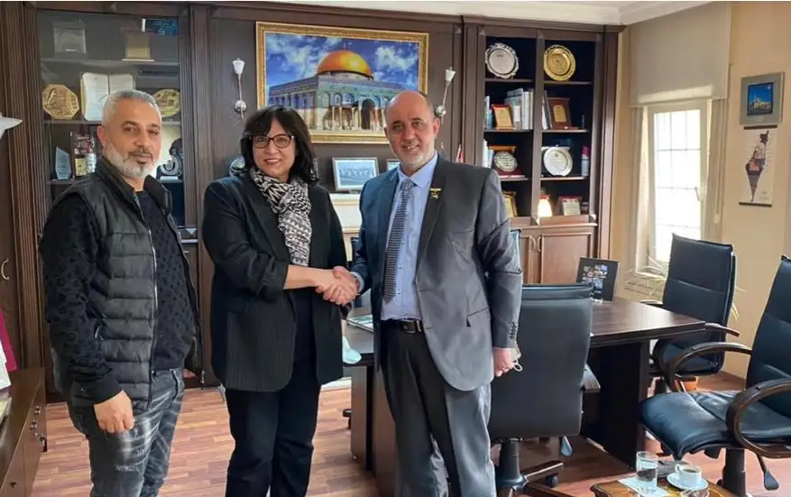 وفد من تجمع الشتات الفلسطيني أوروبا يلتقي مع القنصل الفلسطيني في اسطنبول