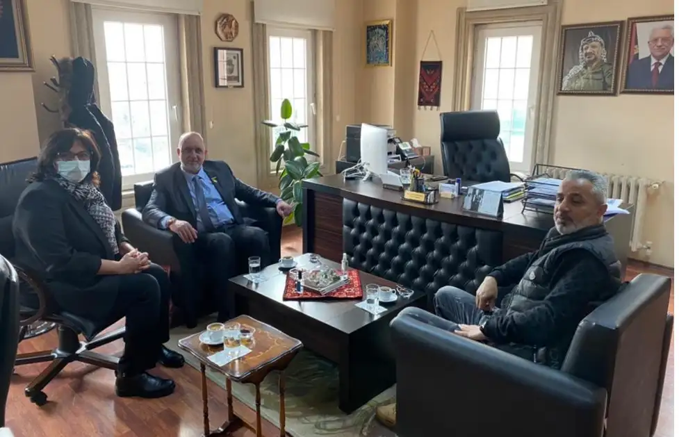 وفد من تجمع الشتات الفلسطيني أوروبا يلتقي مع القنصل الفلسطيني في اسطنبول