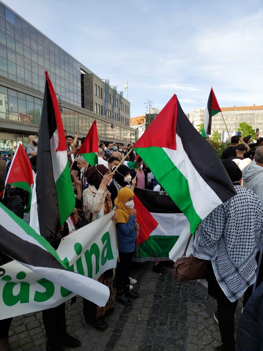 وقفة دعم وإسناد لأبناء شعبنا الفلسطيني في القدس وحي الشيخ جراح