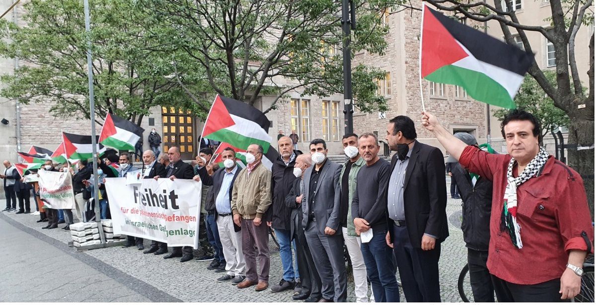 وقفة جماهيرية في برلين .. للمطالبة بإطلاق سراح الأسرى الفلسطينيين ووقف الإعتقال الإداري