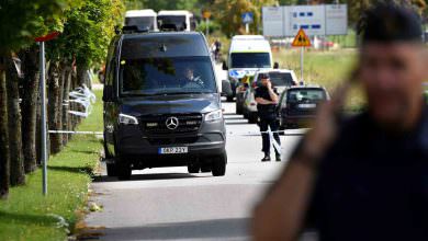 السويد تعتقل امرأتين يشتبه بارتكابهما جرائم حرب في سوريا