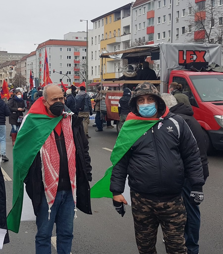 لجان فلسطين الديمقراطية تشارك في المسيرة السنوية لإحياء ذكرى اغتيال المناضلين روزا لوكسمبورغ وكارل لايبنكخت