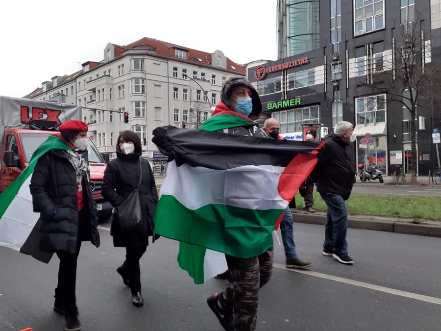 لجان فلسطين الديمقراطية تشارك في المسيرة السنوية لإحياء ذكرى اغتيال المناضلين روزا لوكسمبورغ وكارل لايبنكخت