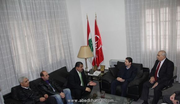 الجبهة الديمقراطية تلتقي البطريرك اليازجي