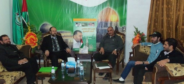ممثل حماس يستقبل فتح الإنتفاضة ووفد من مؤسسة أمجاد