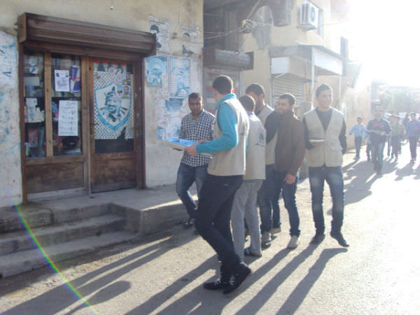 حواجز محبة لرابطة وكشافة بيت المقدس في مخيمات صور  بذكرى المولد النبوي