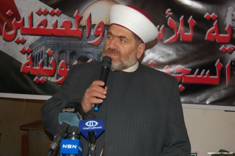 مخيم البداوي يتضامن مع الاسرى في السجون الصهيونية