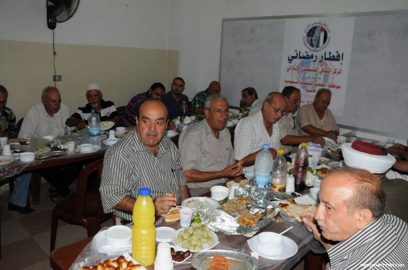 المركز الثقافي الفلسطيني الاسترالي يقيم حفل افطار في مخيم نهر البارد