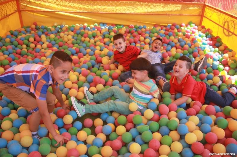 لقطات مصورة من اجواء اول الايام العيد الفطر السعيد في مجمع منصور عزام‎