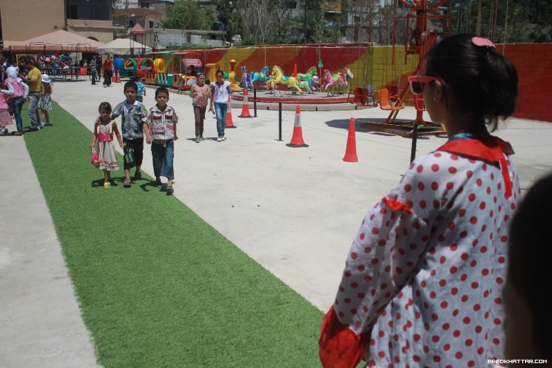 لقطات مصورة من اجواء اول الايام العيد الفطر السعيد في مجمع منصور عزام‎