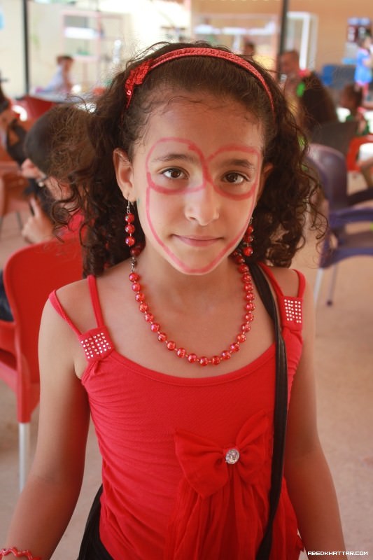 لقطات مصورة من اجواء اول الايام العيد الفطر السعيد في مجمع منصور عزام‎