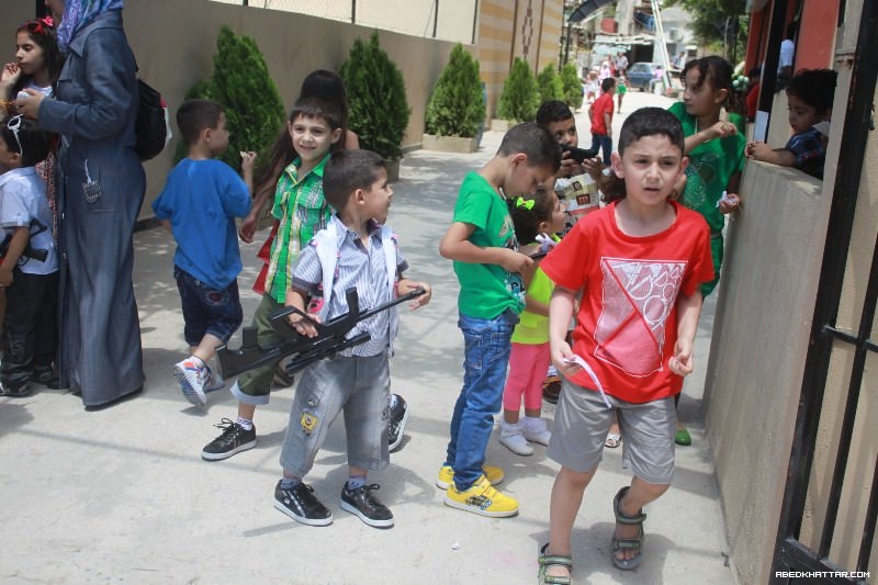 لقطات مصورة من اجواء اول الايام العيد الفطر السعيد في مجمع منصور عزام‎