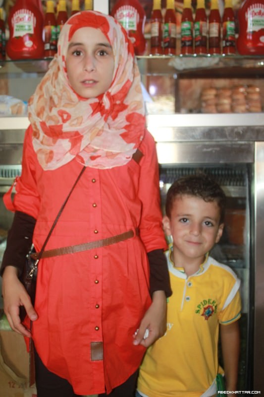 لقطات مصورة من اجواء اول الايام العيد الفطر السعيد في مجمع منصور عزام‎