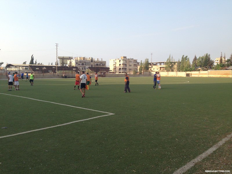 مباراة بكرة القدم بين قدامى شبيبة فلسطين و فريق المغتربين  في مخيم البداوي