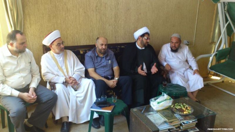 زيارة وفد من حركة المقاومة الاسلامية حماس ووفد من رابطة علماء فلسطين بزيارة الشيخ سالم الرافعي