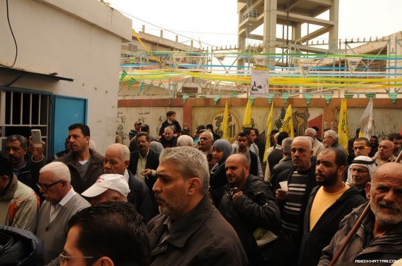 حركة فتح تقيم اعتصام وخيمة تضامن مع اهالي مخيم اليرموك