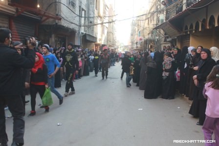 اهالي مخيم عين الحلوة شيع اليوم الطفل علي ايمن العلي في موكب مهيب‎