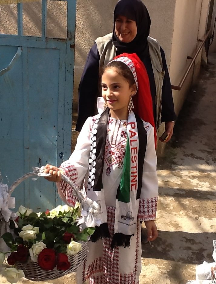 مجموعة اطفال القدس تشارك بافتتاح الانروا مشروع الطب العائلي في مخيم البداوي