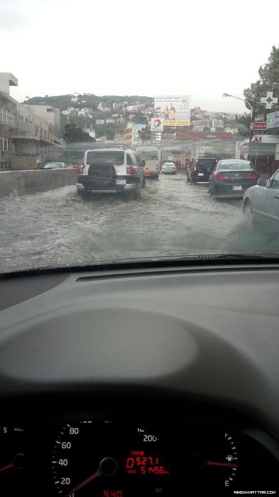 بالصور.. العاصفة تضرب لبنان