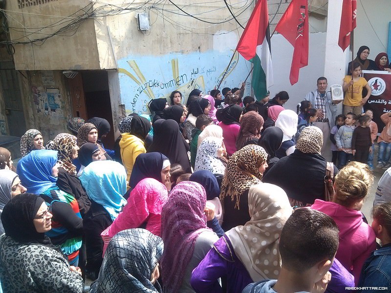 اعتصام للمنظمة النسائية الديمقراطية في مخيم البداوي‎
