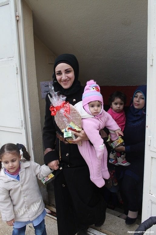 مؤسسة بيت اطفال الصمود في مخيم البداوي تكرم الامهات بمناسبة عيد يوم الام